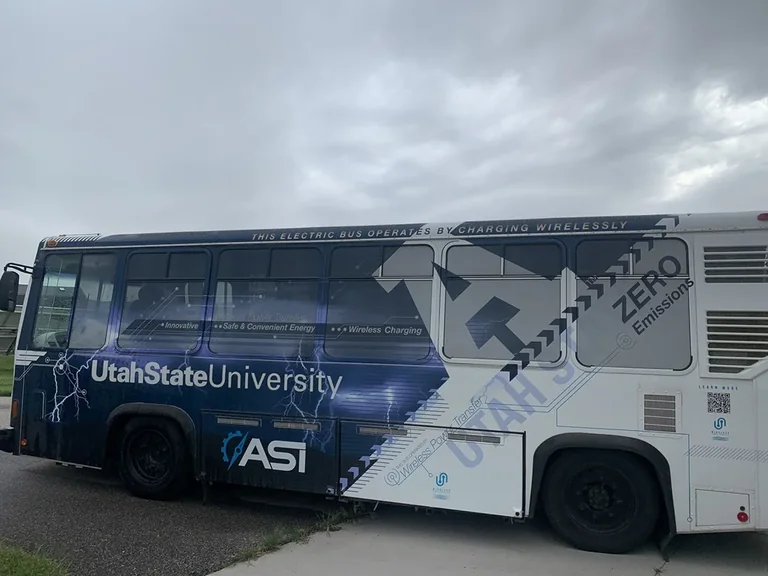 Wireless-charging electric bus demonstration, ASPIRE, Utah State University